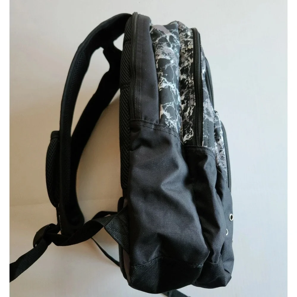 High Sierra Backpack Black Suspension Strap System Hiking Laptop School Travel‎